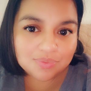 Meet your Posher, Noemi